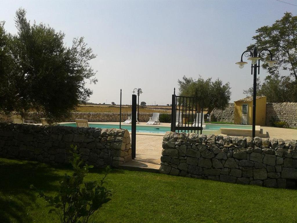 הוילה Pietre Nere San Zagaria Oasi Di Cava Ispica מראה חיצוני תמונה